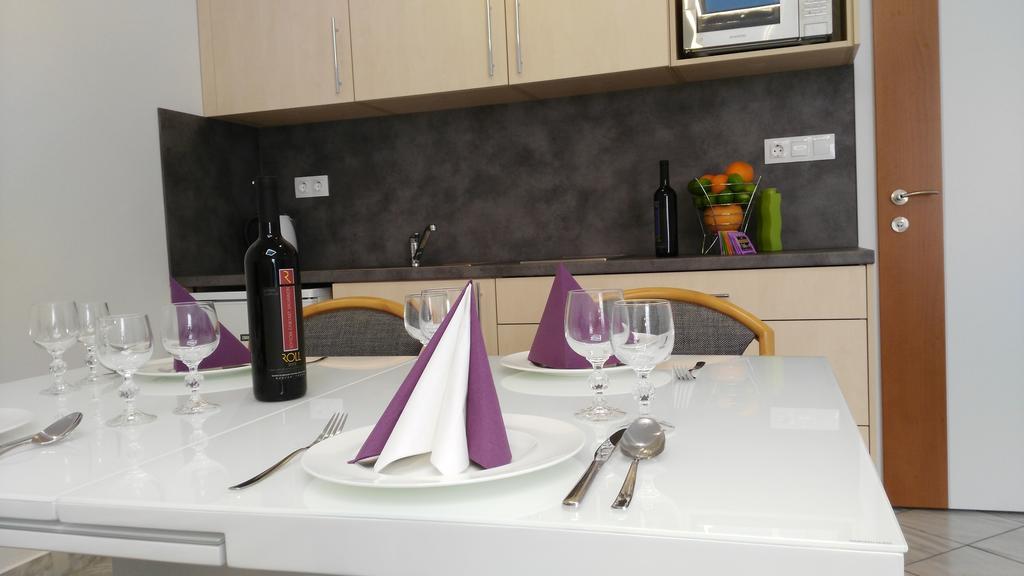 Fueredi Haz Apartman Apartment Sopron Bagian luar foto